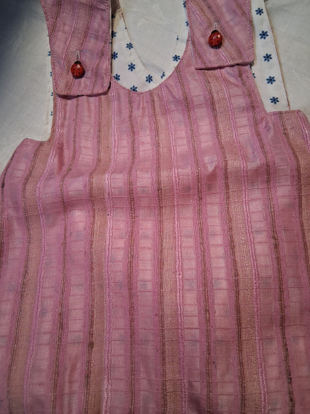 Schürzenkleid rosagestreift