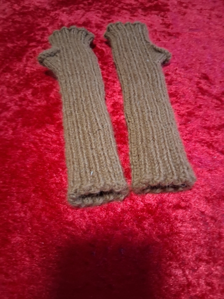 Handstulpen braun