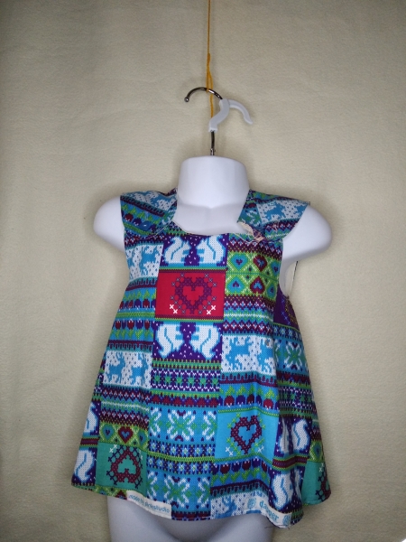 Schürzenkleid bunt gemustert