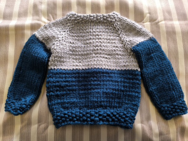 Strickjacke grau blau dick