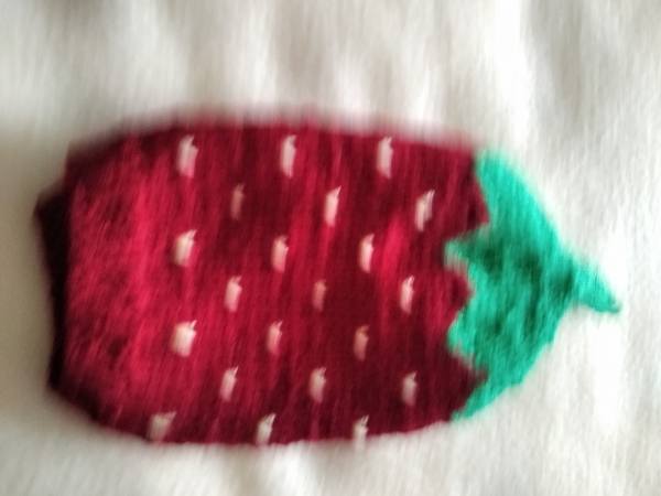 Erdbeermütze rot