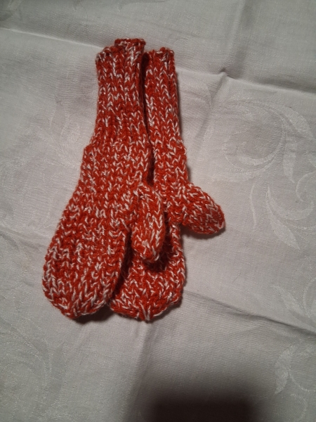 Handschuhe rot weiß