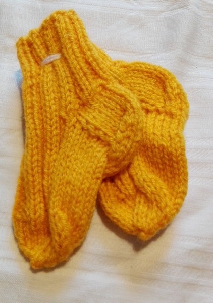 Babysocken gelb