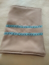 Buchumschlag beige mit Spitze